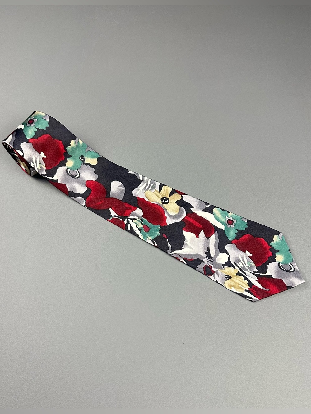 PIACENZA Wide Floral Silk Tie Red Gray Green Black Made in USA 3.875” x 56.5”